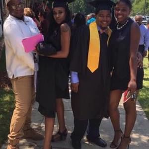 Meet your Posher, Demico